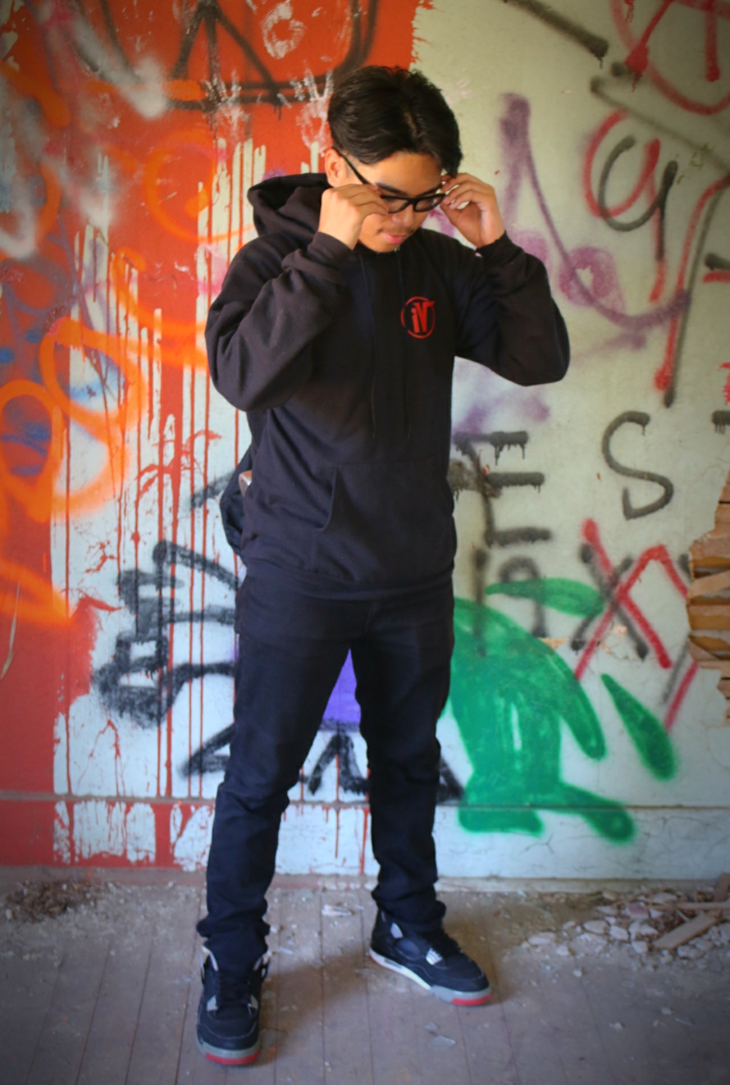 IVIZION Original Hoodie: Black
